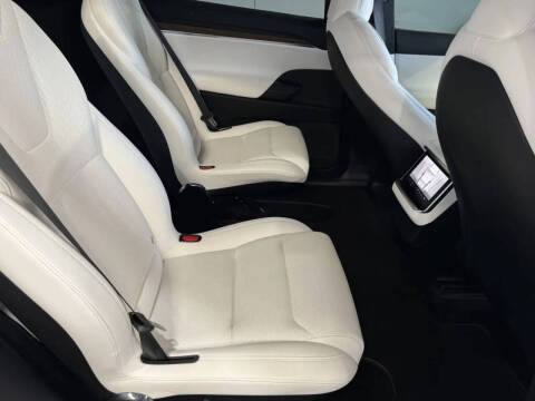 2023 Tesla Model X