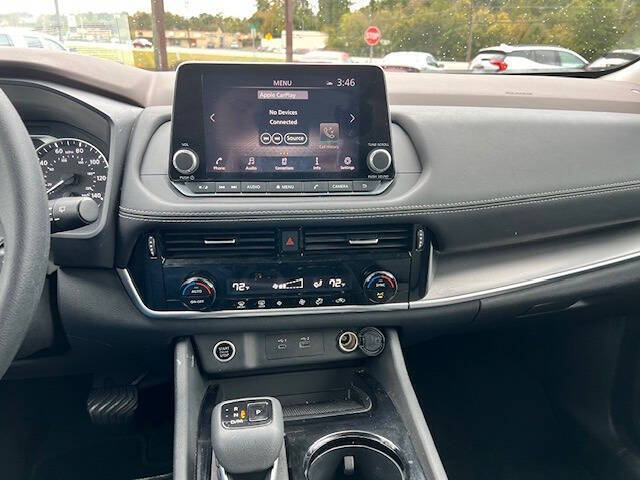 2022 Nissan Rogue SV