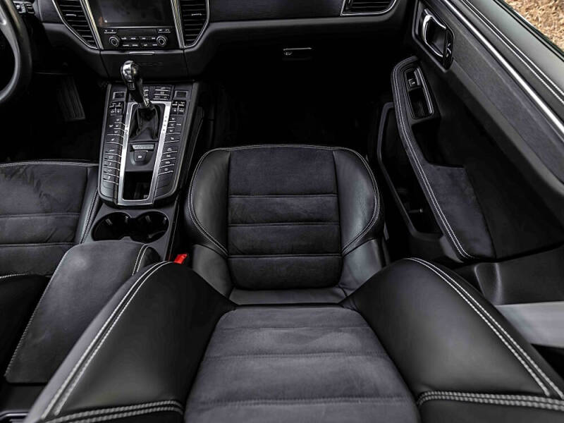 2017 Porsche Macan GTS