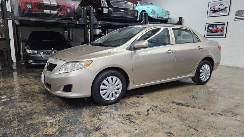 2010 Toyota Corolla LE photo 6