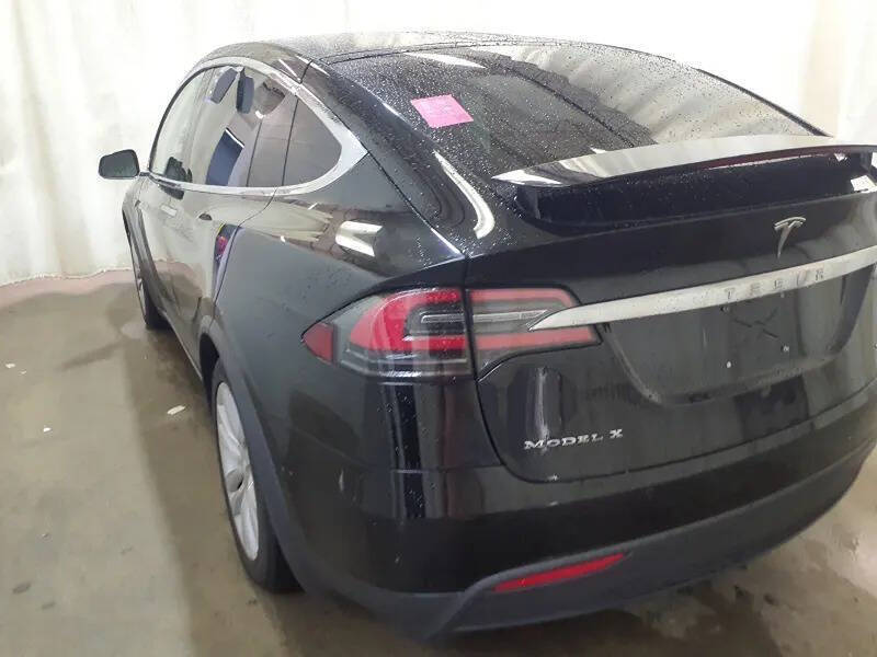 2016 Tesla Model X 90D