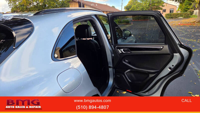 2019 Porsche Macan S