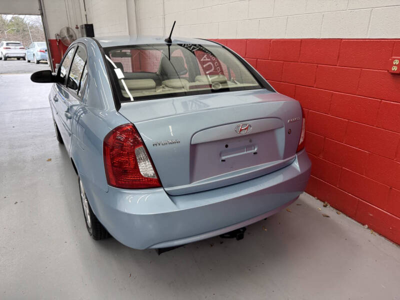 2009 Hyundai Accent GLS
