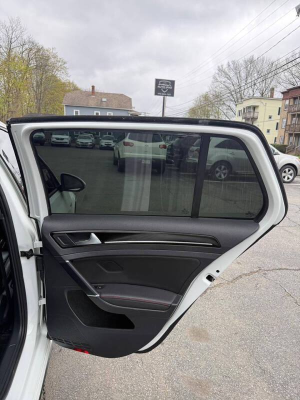 2015 Volkswagen Golf GTI Autobahn