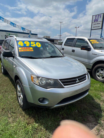 2008 Mitsubishi Outlander for sale at JJ's Auto Sales in Independence MO