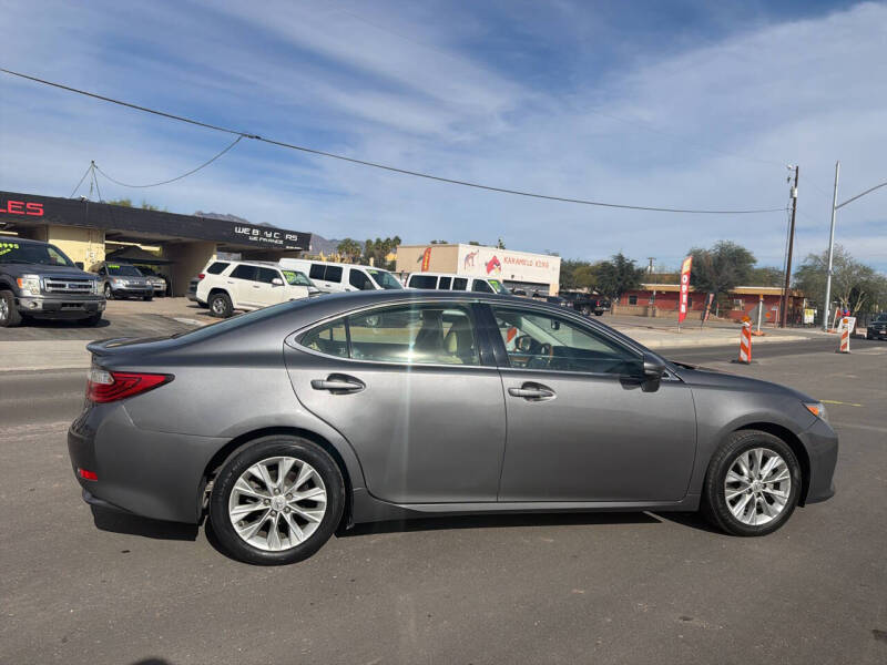 2014 Lexus ES 300h