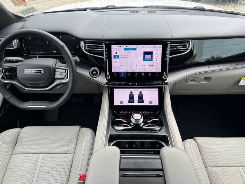 2026 Jeep Grand Wagoneer Summit Obsidian