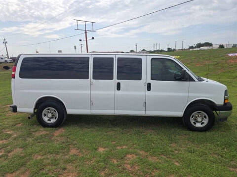 2017 Chevrolet Express LT 3500