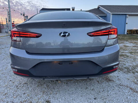 2020 Hyundai Elantra SE