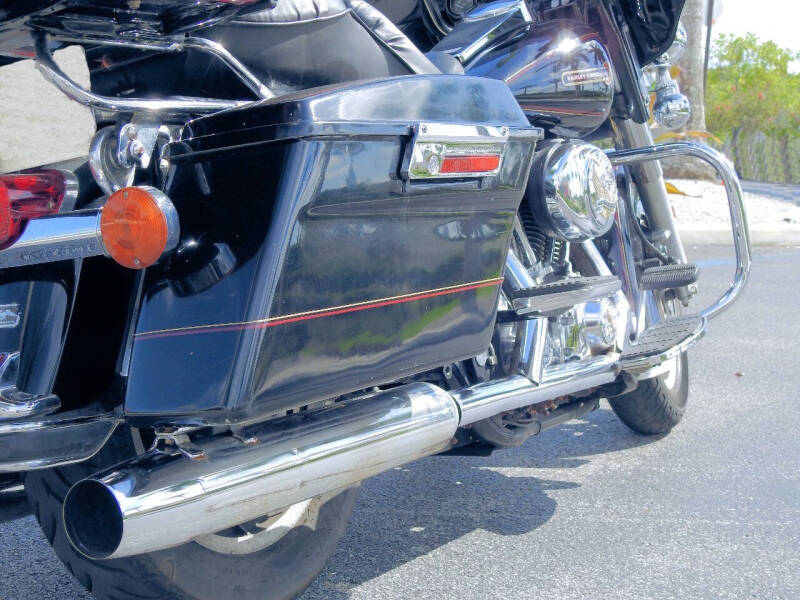 1999 Harley-Davidson FLHTC.
