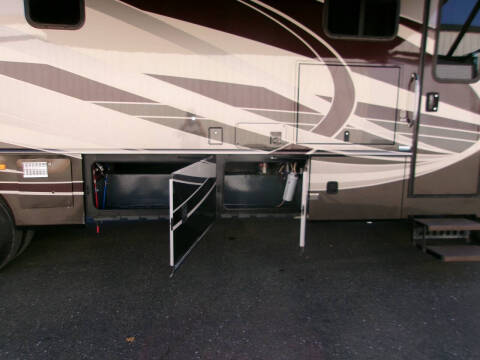 2015 Fleetwood RV Bounder 35k