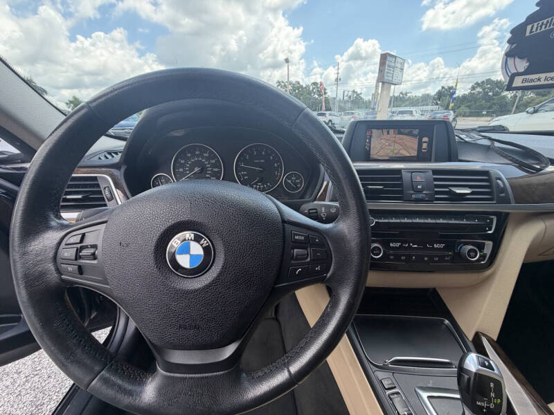 2017 BMW 3 Series 320i