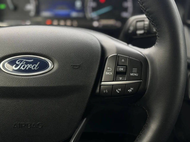 2023 Ford Maverick Lariat