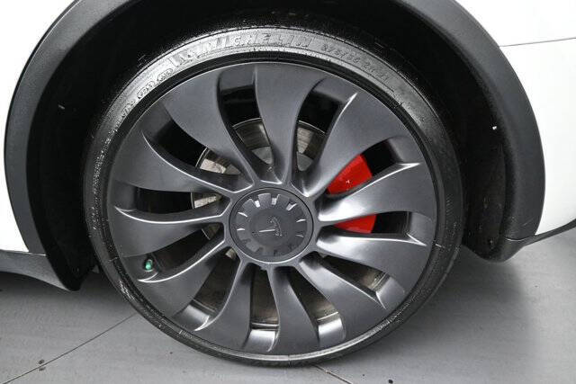 2023 Tesla Model Y Performance