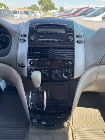 2007 Toyota Sienna LE 7-Passenger