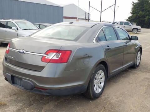 2012 Ford Taurus SE