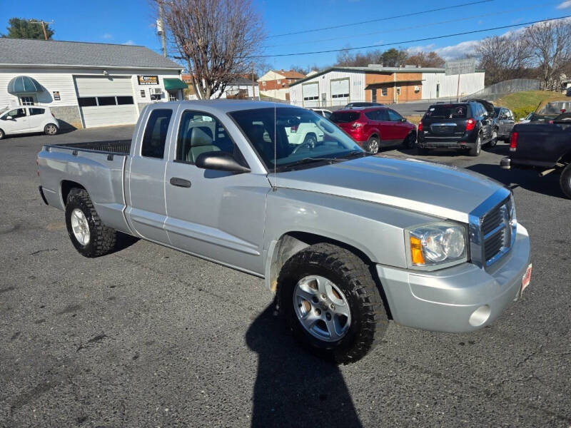 2005 Dodge Dakota Laramie