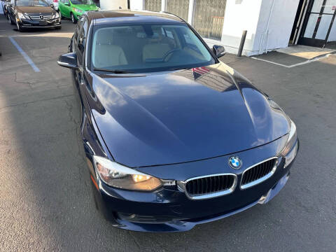 2013 BMW 3 Series 328i