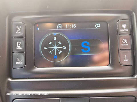 2017 Chrysler 200 LX