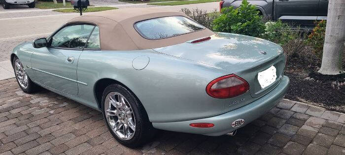 1998 Jaguar XK8