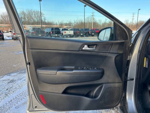 2022 Kia Sportage LX