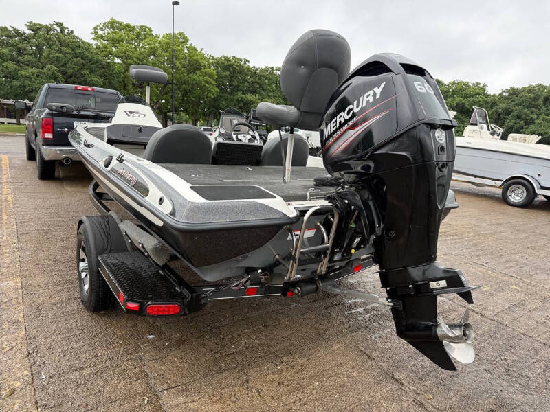 2016 Stratos 176 VLO