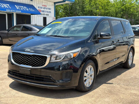 2016 Kia Sedona for sale at Discount Auto Company in Houston TX