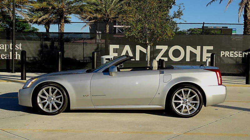 2006 Cadillac XLR-V