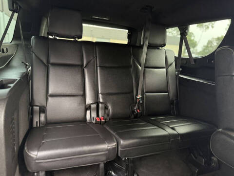 2022 Cadillac Escalade ESV Luxury