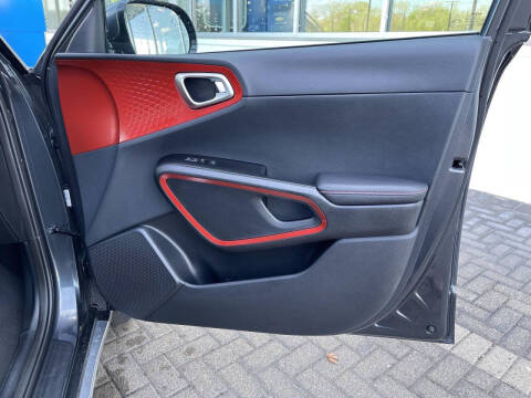 2025 Kia Soul GT-Line