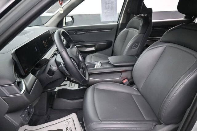 2024 Kia EV9 Light