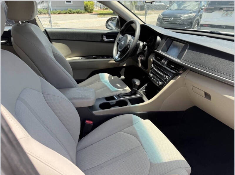 2018 Kia Optima S