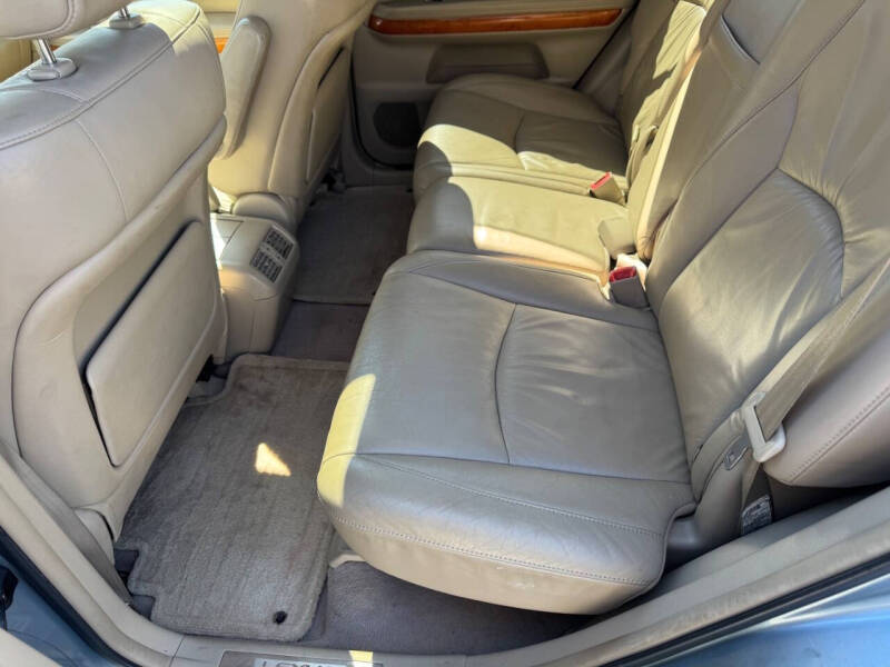 2004 Lexus RX 330