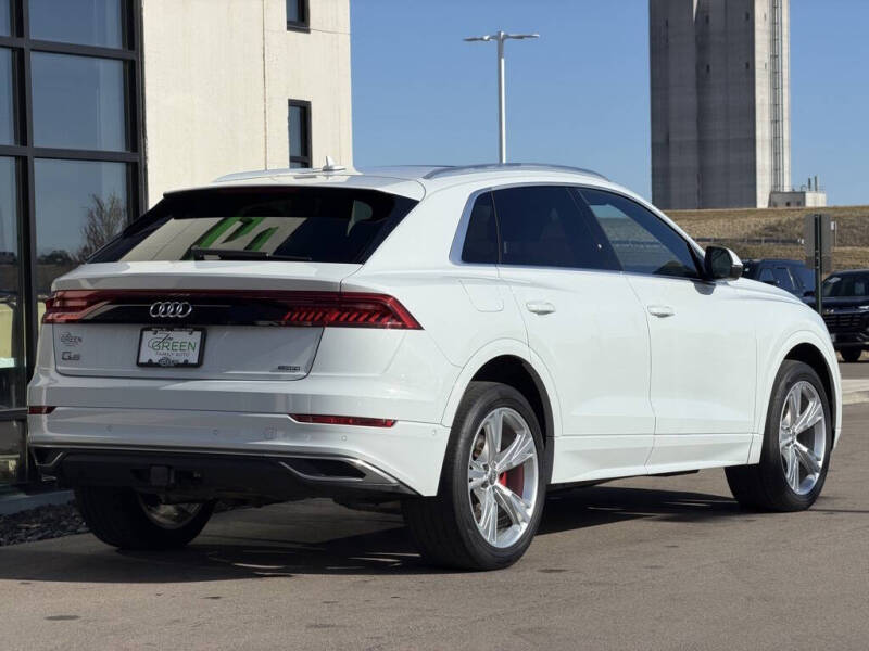 2019 Audi Q8 quattro Premium Plus 55 TFSI