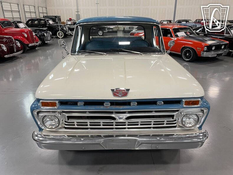 1966 Ford F-100