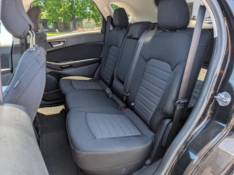 2015 Ford Edge SE