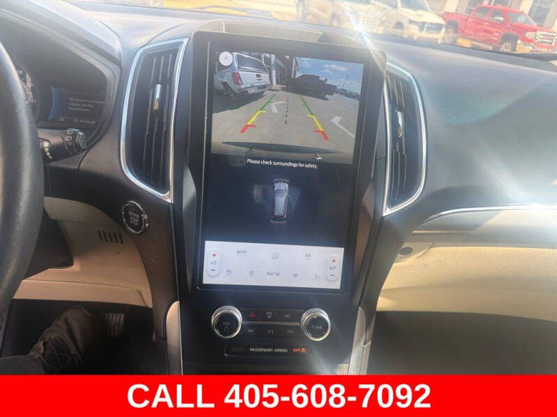 2023 Ford Edge Titanium
