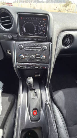 2012 Nissan GT-R Black Edition