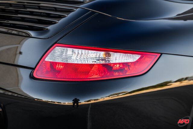 2005 Porsche 911 Carrera