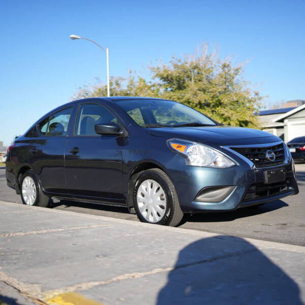 2017 Nissan Versa 1.6 S
