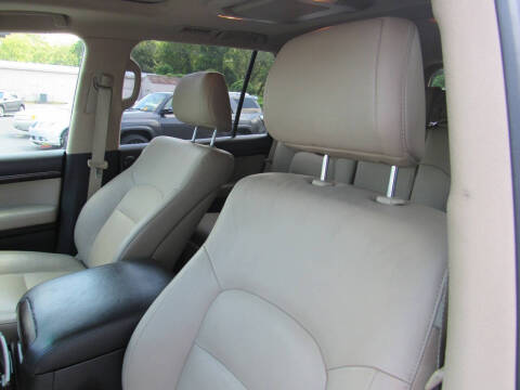 2011 Toyota Land Cruiser