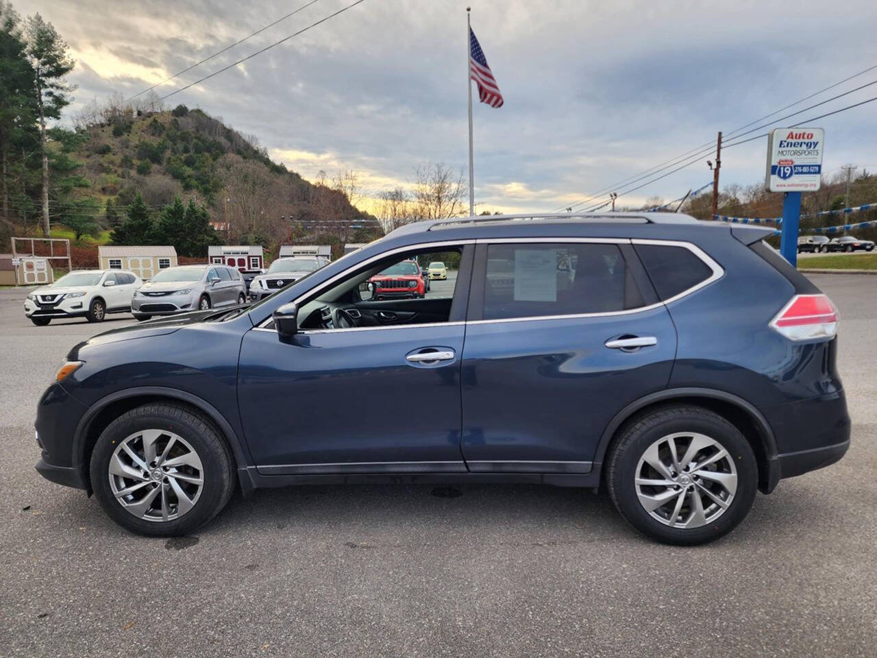 2015 Nissan Rogue for sale at Auto Energy in Lebanon, VA