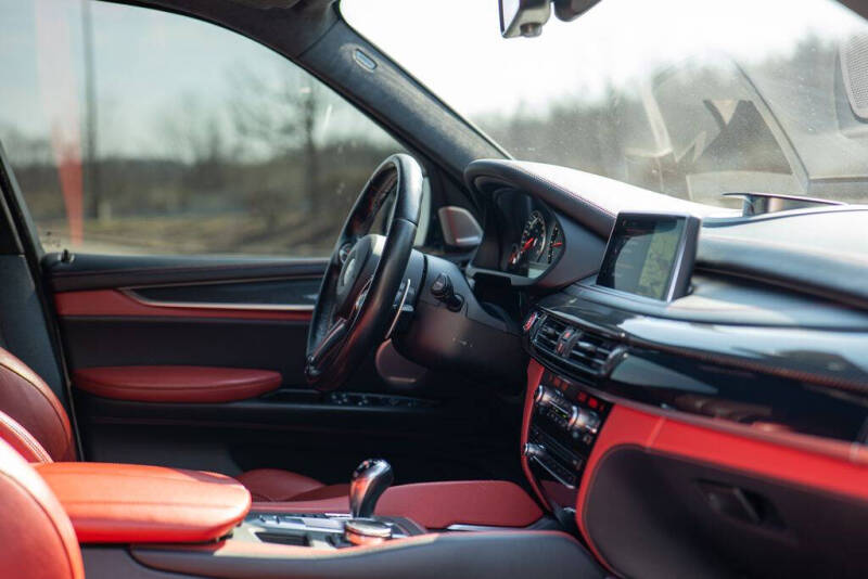 2016 BMW X5 M