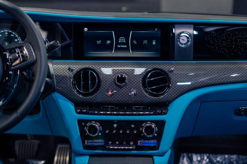 2023 Rolls-Royce Black Badge Ghost