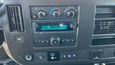 2023 GMC Savana 2500