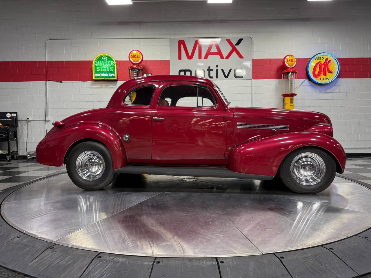 1939 Chevrolet Coupe 30