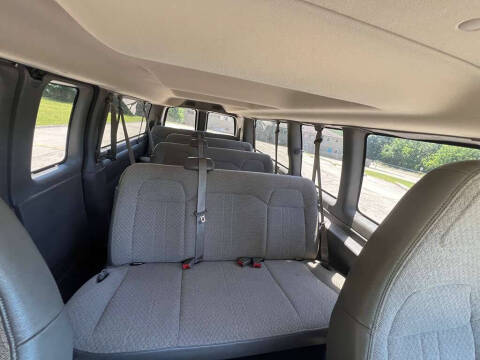 2022 Chevrolet Express LT 3500