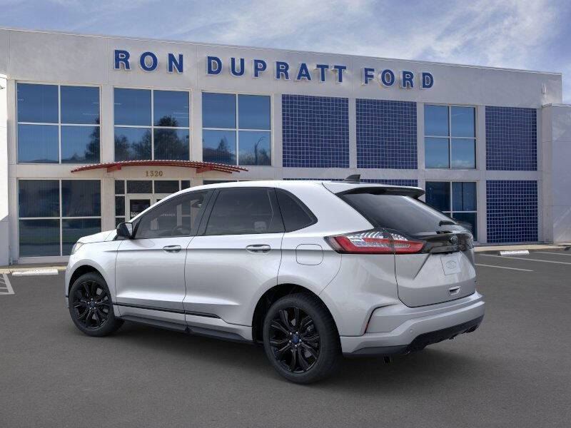 2024 Ford Edge SE