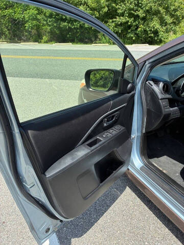 2012 Mazda MAZDA5 Touring