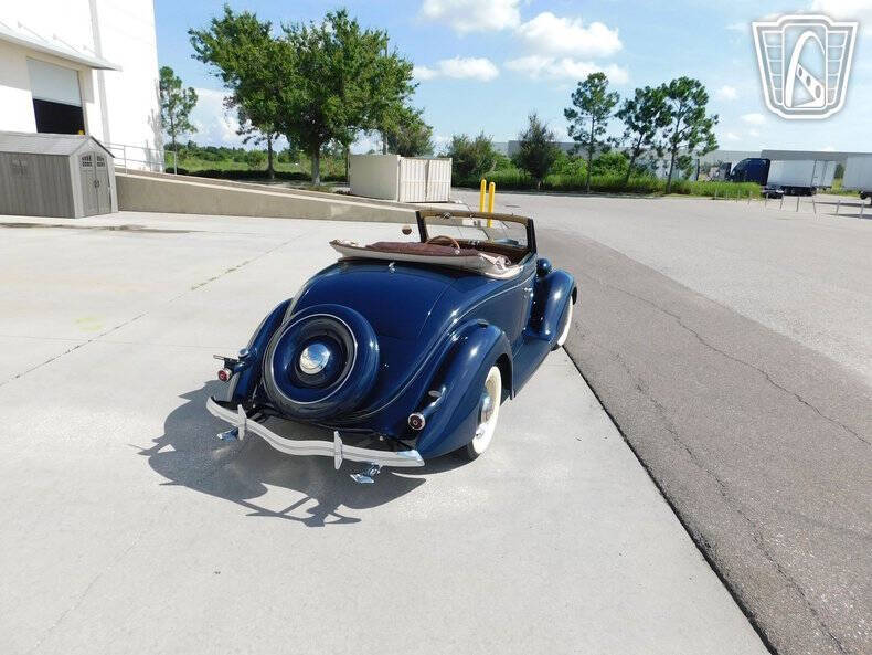 1936 Ford Cabriolet